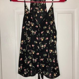 Adorable button down blouse